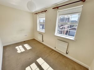 Bedroom- click for photo gallery